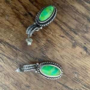 Beautiful Vintage THAI BARSE 925 Sterling Silver Green Turquoise Drop Earrings